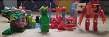 Oyuncaqlar: Minecraft LEGO dəsti, müxtəlif elementləri özündə birləşdirir: ağac