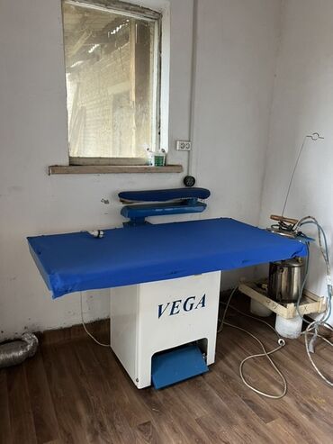 промышленные швейные машины ош: Утюжный столVEGA в хорошем состоянии все работает,полный комплект