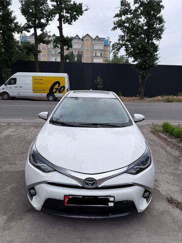 Toyota: Toyota Corolla: 2018 г., 1.8 л, Робот, Электромобиль, Седан