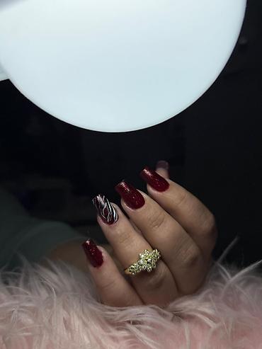 nails: Xidmət: Peşəkar manikür və dırnaq dizaynı Təsvir: - Klassik, fransız — 9