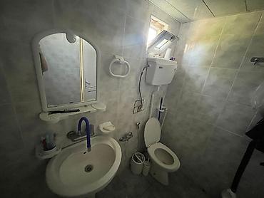 satisda olan evler: Gəncə şəhərində tələbə qizlar üçün kirayə ev verilir. şəhərin ən gözəl — 3
