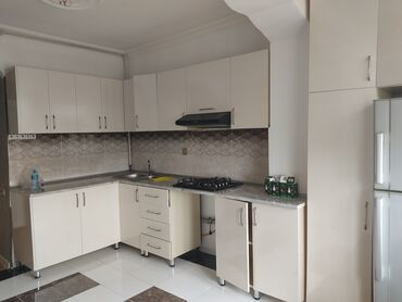 срочно продается квартира: Sabunçu rayonu Bakıxanov qəsəbəsində Köhne talkuçkanın yanı 5mərtəbəli