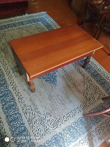 jurnalnı: Ölçuler 48 cm X 86 cm hündürlüyü 42 cm ünvan 28 metroya yaxın Yaşıl — 1
