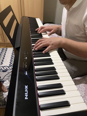 купить цифровое пианино бу: Ото соонун цифровые пиониналар келди фирма NUX гарантия бар шаар ичи