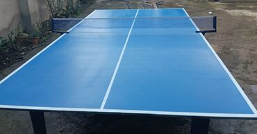 Tennis masaları: 2 Tenis masası var . digəfi tam sağlamdır. onun şəkilləri əlimdə deyil — 2