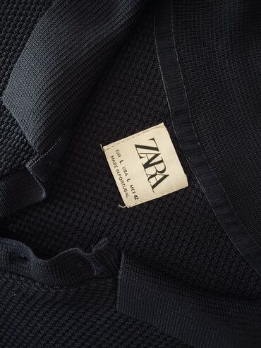 семейные одежды: Батник ZARA Оргинал
Размер L
Made in Portugal