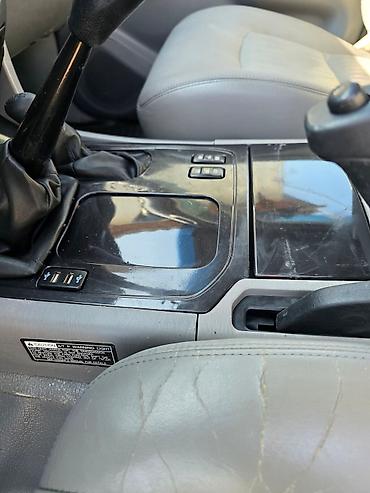 Toyota: Toyota Land Cruiser: 2001 г., 4.5 л, Механика, Газ, Внедорожник — 14