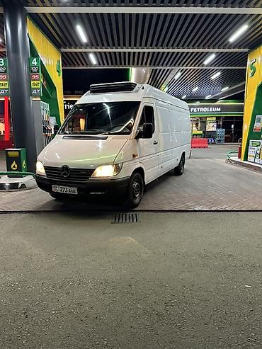 солнечный колектор: Mercedes-Benz Спринтер: 2004 г., 2.7 л, Механика, Дизель — 3