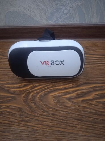 Другие аксессуары для мобильных телефонов: Продаю vr box город Ош