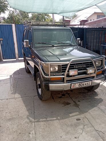 срочно срочно продаю машина: Toyota LandCruiser 70 Series: 1991 г., 2.4 л, Механика, Дизель, Внедорожник