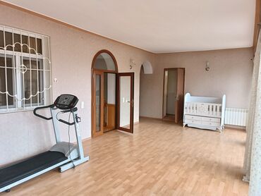 Bağ evlərinin satışı: Bakı, Novxanı, 200 kv. m, 5 otaqlı, İnternet, Artezian quyusu, Telefon — 20