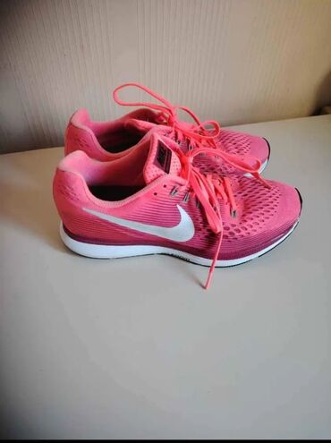 nike downshifter qadin krossovkalari: 40