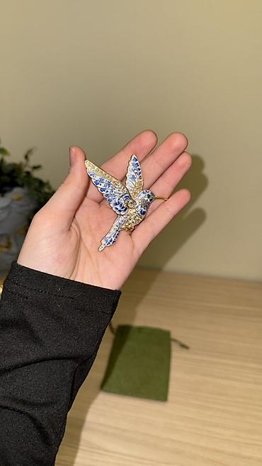 meta eynek: Məhsul: Kolibri fiqurlu broş kolleksiyası - Dizayn: Uçan kolibri — 1