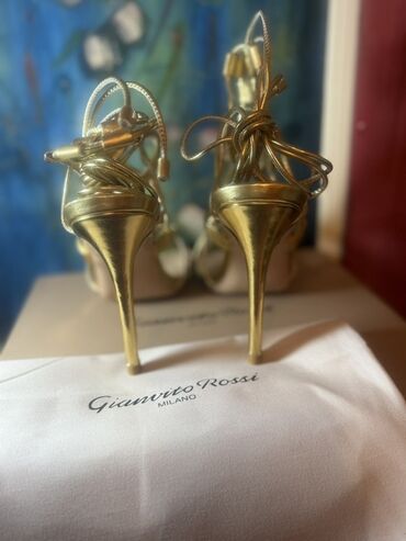 Sandale: Sandale, 39 — 9