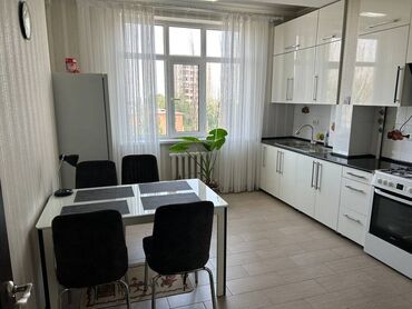Продажа квартир: 4 комнаты, 120 м², Элитка, 4 этаж, Евроремонт