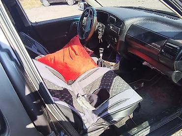 e klass: Volkswagen Golf: 1993 г., 1.8 л, Механика, Бензин, Хэтчбэк — 5
