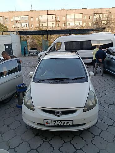 Haima: Honda Fit: 2002 г., 1.3 л, Автомат, Бензин, Хетчбек lalafo.kg да — 3 Haima: Honda Fit: 2002 г., 1.3 л, Автомат, Бензин, Хетчбек — 3
