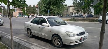 Продажа авто: Daewoo Nubira: 2001 г., 1.5 л, Механика, Бензин, Седан