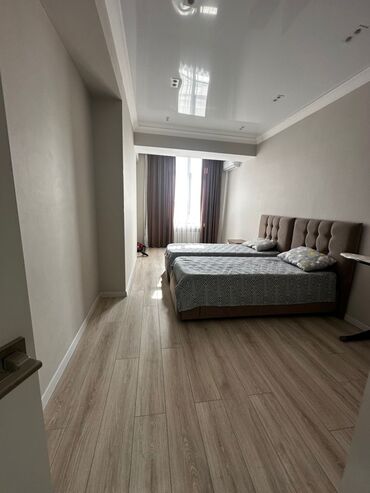 Долгосрочная аренда квартир: 3 комнаты, Агентство недвижимости, С мебелью полностью — 10