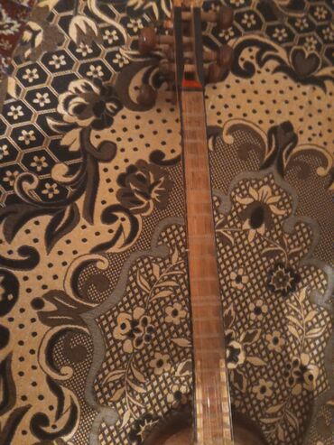 Tar: Tar uçebnidir üzü simləri ve tacı deyişlmelidir 100 manatadır isdeyen — 8