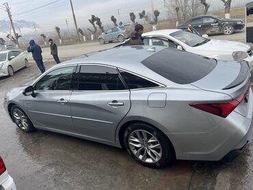 Toyota: Toyota Avalon: 2019 г., 2.5 л, Вариатор, Гибрид, Седан