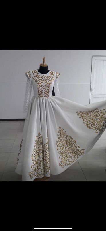 белое платья: Свадебные платья