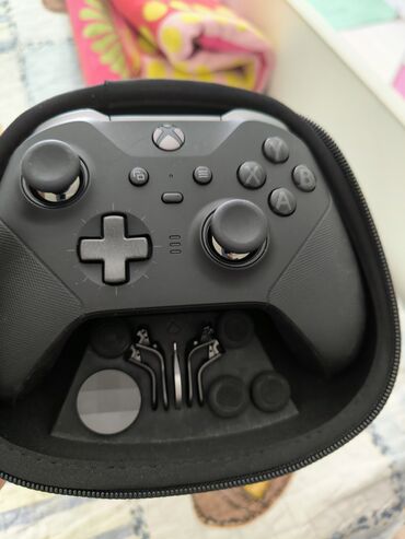 джойстик для xbox 360: Контроллер Для ПК и Xbox, Xbox Elite Series 2,в идеальном состоянии