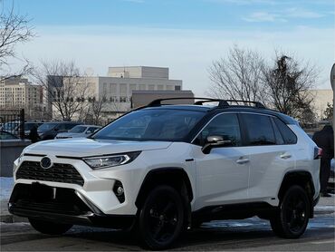 таёта ярис версо: Toyota RAV4: 2021 г., 2.5 л, Вариатор, Гибрид, Внедорожник