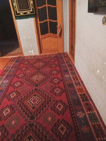 yazda qapi: Xalça Dekorativ, Azərbaycan, Kredit yoxdur