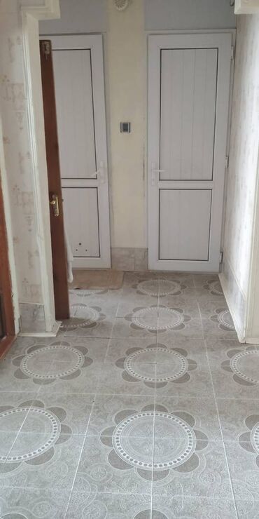 Köhnə tikili: Bakı, 3 otaqlı, Köhnə tikili, 75 kv. m — 24