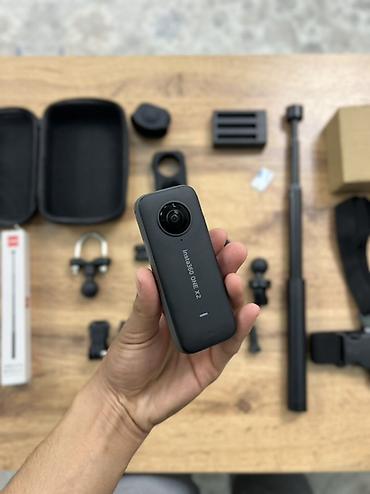 meta quest: Экшн‑камера 360° Insta360 ONE X2 с комплектом аксессуаров. Основные — 3
