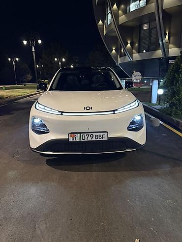byd e1: Changan Qiyuan Q05: 2026 г., Автомат, Электромобиль — 4