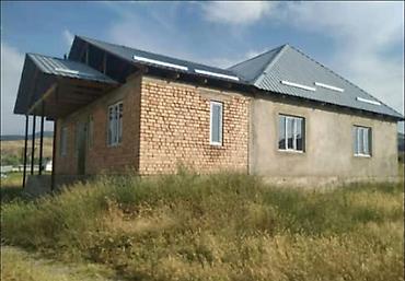 Продажа коттеджей и домов: 🏡 Продаётся дом в селе Кызыл-Туу 🏡 📍 Локация: Кызыл-Туу 📐 — 6