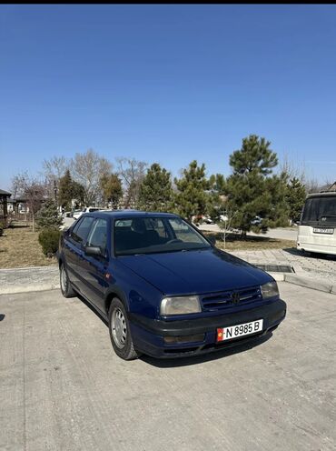 автобазар фольксваген: Volkswagen Vento: 1995 г., 1.8 л, Механика, Бензин, Седан