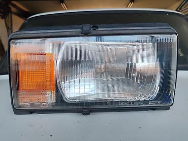 Auto delovi: Prednji desni far Lada 2107 Riva,2104 Karavan,2105 br.4. Polovno — 1