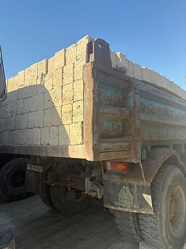 maşım nömrələri: MAZ yük maşını – dump tipli (samboşaldan) karqo avtomobili — 3