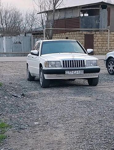 turbo az 190 mercedes: Mercedes-Benz 190: 2.5 l | 1989 il Sedan