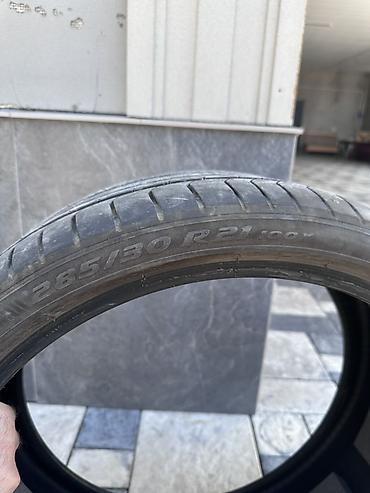 квадри: Комплект летних шин Pirelli P Zero. - Размер: 255/35 R21 285/30/21 — 4