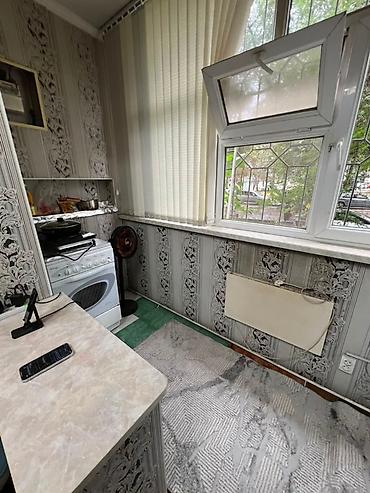 70000: 1 комната, 50 м², 106 серия, 1 этаж, Косметический ремонт — 3