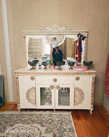 Yataq otağı dəstləri: Yataq desti 750 AZN Baha alınıb Carpayi matras var baza yoxdu — 9