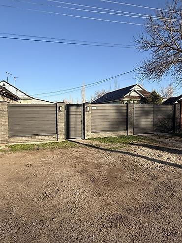 Продажа полдома: 13 сот Мыкан Продается пол дома С участком 13 сот на красной книге at lalafo.kg — 1 Продажа полдома: 13 сот Мыкан Продается пол дома С участком 13 сот на красной книге — 1