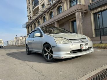 hinda civic: Honda Civic: 2001 г., 1.7 л, Вариатор, Бензин, Хэтчбэк