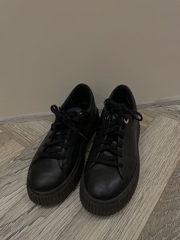 обувь пума: Ботинки и ботильоны 38, цвет - Черный