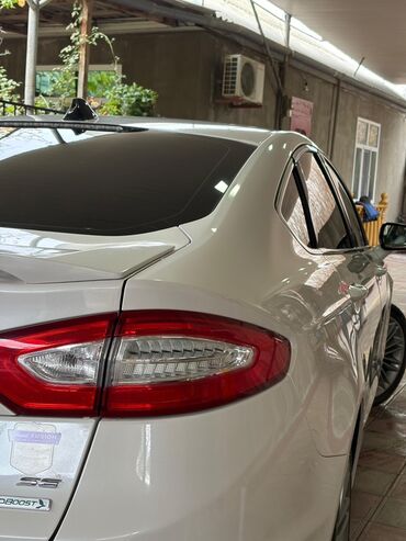 Ford: Ford Fusion: 1.6 l | 2013 il 185222 km Sedan — 11