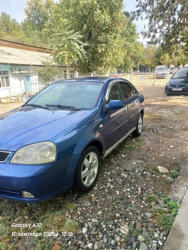 Chevrolet: Chevrolet Lacetti: 2004 г., 1.6 л, Механика, Бензин, Седан