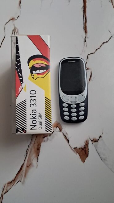 telefon akse: Nokia 3310, rəng - Qara, Düyməli, İki sim kartlı