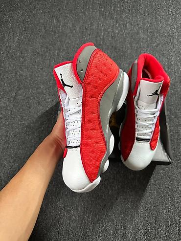 13 джорданы: Мужские кроссовки, 41, Air Jordan, Новый, цвет - Красный, Платная доставка — 1