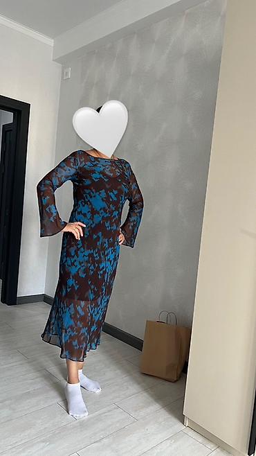 Повседневное платье, Длинная модель, Шифон, Прямое, Стандарт at lalafo.kg Повседневное платье, Длинная модель, Шифон, Прямое, Стандарт