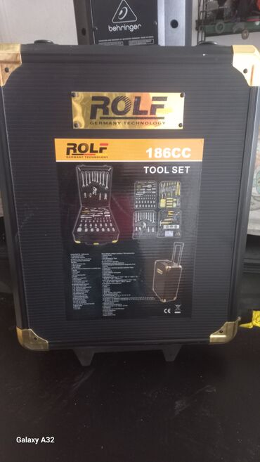 Продаётся набор инструментов ROLF новый в упаковке