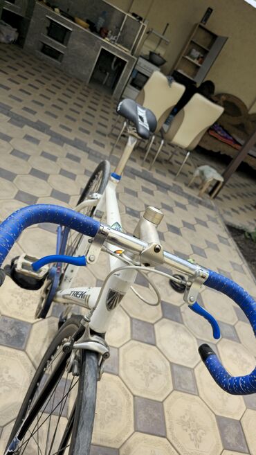 велосипеды с алюминиевой рамой: ПРОДАЮ ВЕЛОСИПЕД Американский фикс от фирмы TREK алюминиевая рама и